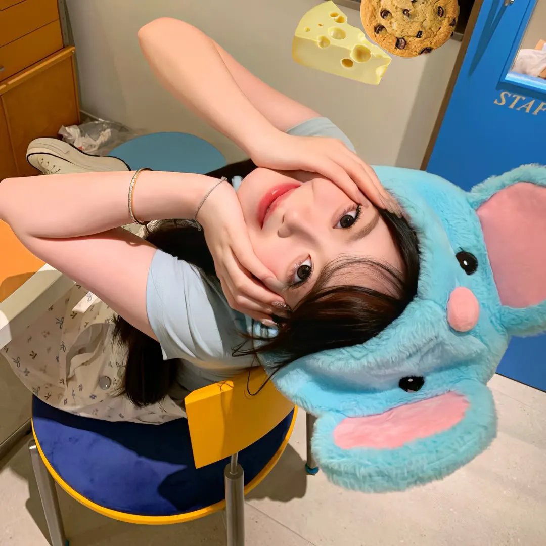 不装了，我比英雄还强